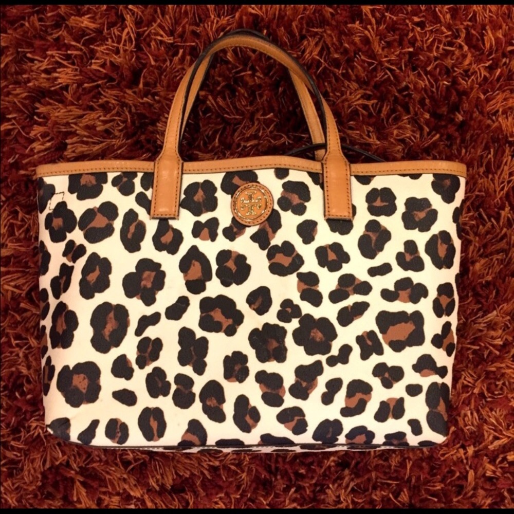 Adorable Tory Bag! Make offer!